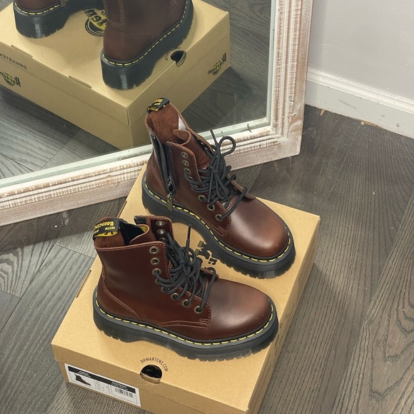 Brand new Dr.Martin - Picture 3 of 5